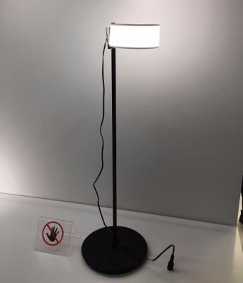 LGD desktop lamp with 406x50 flexible OLED at L+B 2016