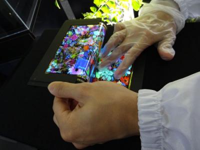 SEL flexible touch-enabled OLED prototype