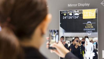 Samsung 55'' mirror OLED (IFA 2015)