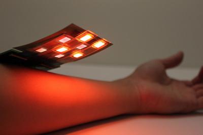 Red and infrared flexible OLED-based blood oxygen sensor (UCB)