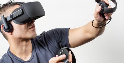 Oculus Rift consumer photo