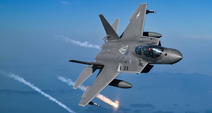 The KF-21 fighter jet