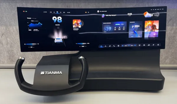 Tianma - Corning dual-screen automotive OLED display (CES 2025)