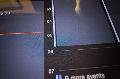 Apple 11-inch iPad Pro OLED grain issue