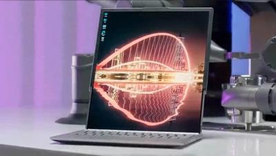 Lenovo rollable OLED laptop prototype 2022-10
