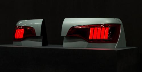 Audi Q7 model OLED tail light photo