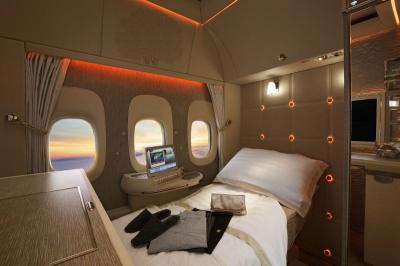 Emirates - first class suite with virtual windows