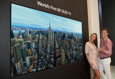 LG 88'' 8K OLED TV at IFA 2018