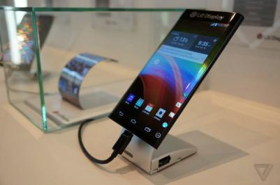 LG 6'' flexible OLED edge phone prototype photo
